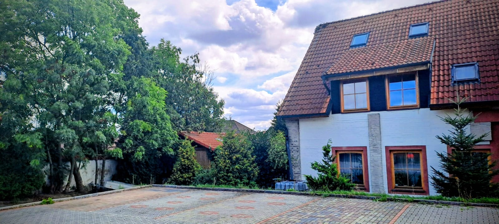 Pronájem mezonetového bytu 2+kk (36,5 m2), v obci Chyňava