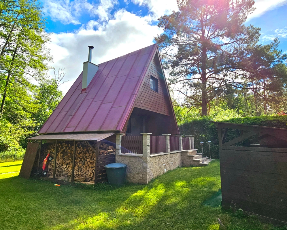 Prodej chaty/chalupy 56 m² s pozemkem 289 m² Chyňava, okres Beroun